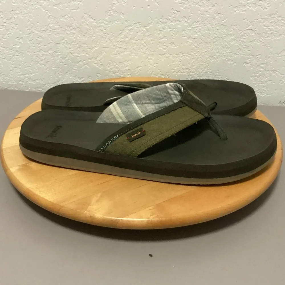 Sanuk Big Swell Flip Flops Sandals Olive Green Men Size 13 Vacation‎ Beach Pool